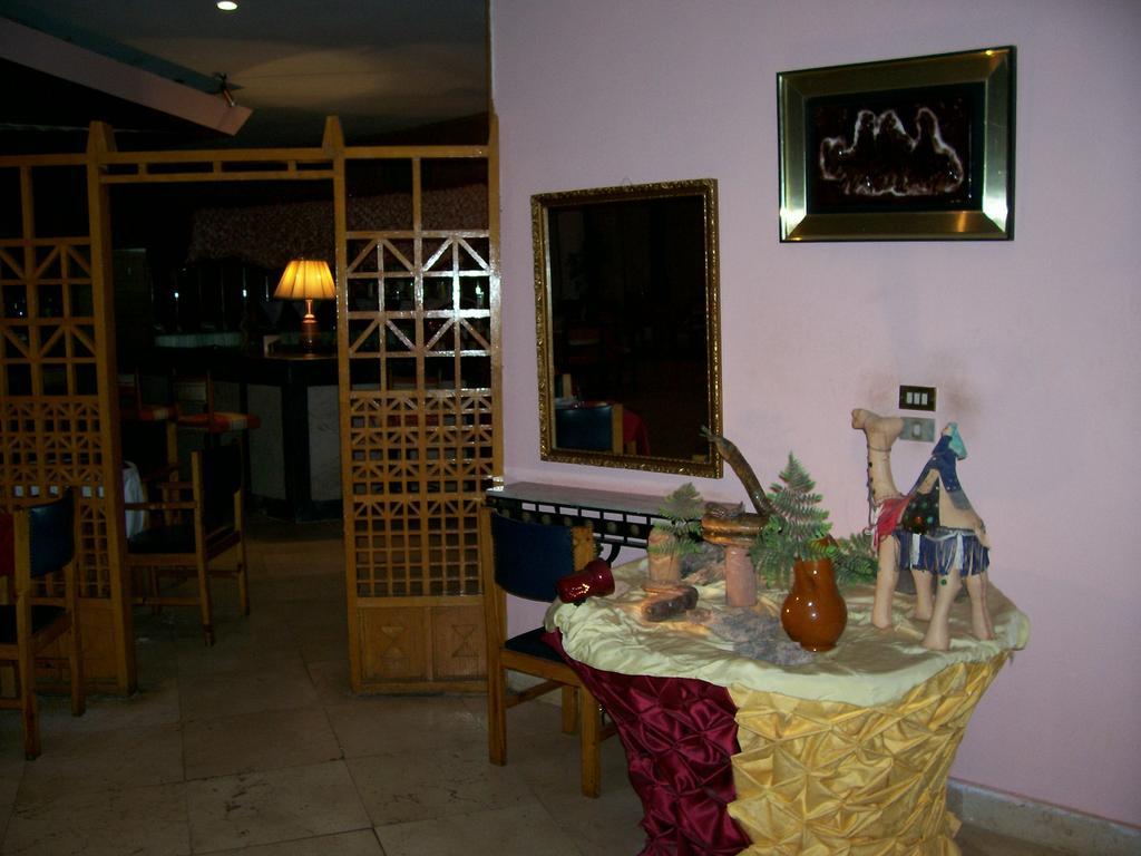 Nefertari Hotel Abu Simble Abu Szimbel Kültér fotó