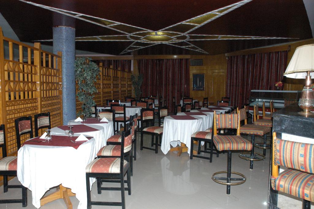 Nefertari Hotel Abu Simble Abu Szimbel Kültér fotó
